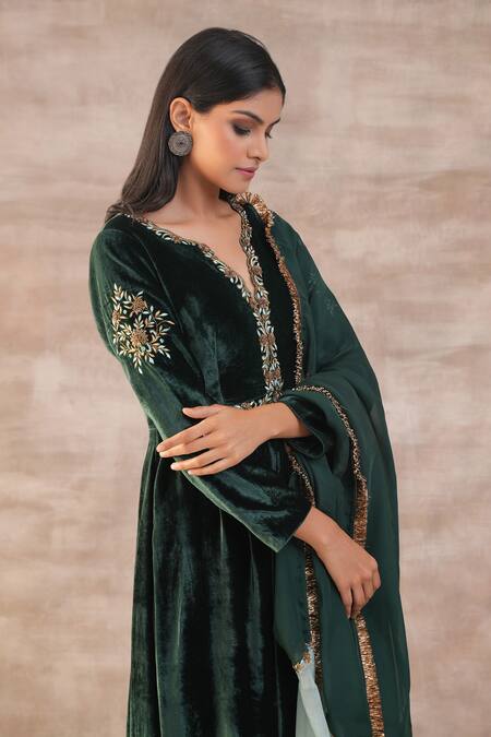 Buy_Varun Chhabra_Green Anarkali And Palazzo Velvet Embroidery Resham Notched Placket Set_Online_at_Aza_Fashions