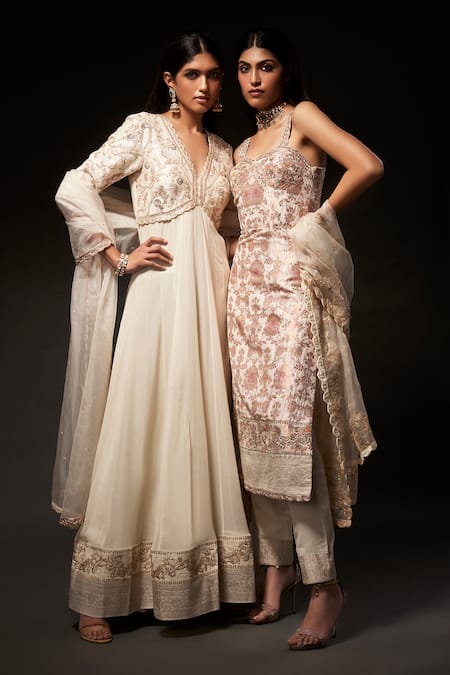 Buy Kavitha Gutta White Pure Raw Silk Embroidered Sequin Floral Zardozi Anarkali With Dupatta Online at Aza Fashions Buy_Kavitha Gutta_White Pure Raw Silk Embroidered Sequin Floral Zardozi Anarkali With Dupatta _Online_at_Aza_Fashions