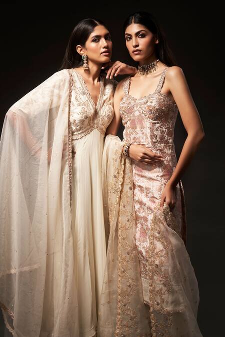 Kavitha Gutta White Pure Raw Silk Embroidered Sequin Floral Zardozi Anarkali With Dupatta at Aza Fashions Kavitha Gutta_White Pure Raw Silk Embroidered Sequin Floral Zardozi Anarkali With Dupatta _at_Aza_Fashions