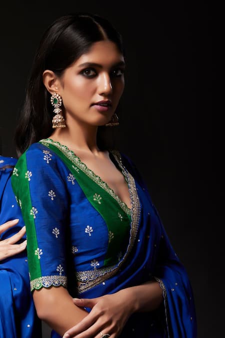 Buy Kavitha Gutta Blue Silk Sequins, Zari V-neck Embroidered Saree With Blouse Online at Aza Fashions Buy_Kavitha Gutta_Blue Silk Sequins, Zari V-neck Embroidered Saree With Blouse _Online_at_Aza_Fashions