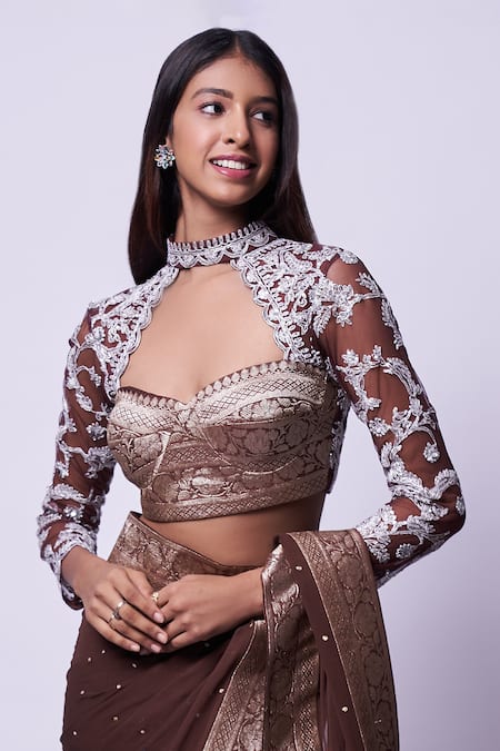 Kavitha Gutta_Brown Silk Zari Sweetheart Neck Embroidered Saree With Blouse _Online_at_Aza_Fashions