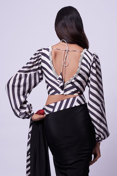 Shop_Kavitha Gutta_Black Saree Georgette Hand Embroidered Striped V Neck Pattern With Blouse _at_Aza_Fashions