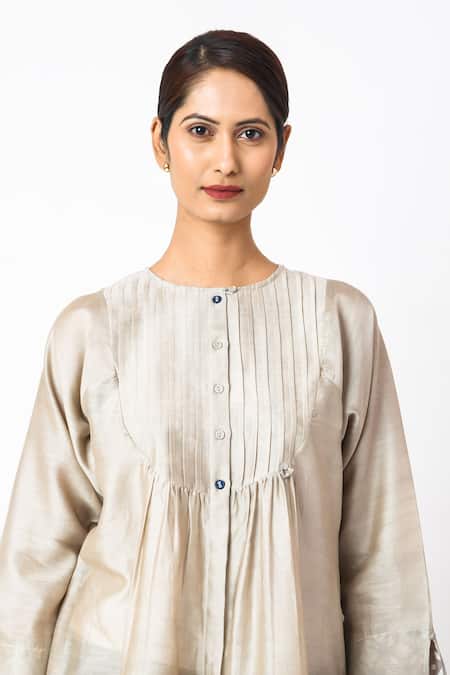 Buy_JAYATI GOENKA_Beige Chanderi Silk Embroidery Round Neck Latte Tunic _Online_at_Aza_Fashions
