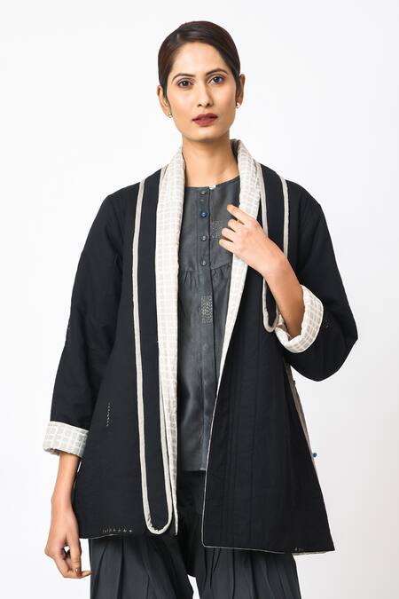JAYATI GOENKA Black Cotton Embroidery Shawl Neck Kuro Jacket With Belt Online at Aza Fashions JAYATI GOENKA_Black Cotton Embroidery Shawl Neck Kuro Jacket With Belt _Online_at_Aza_Fashions