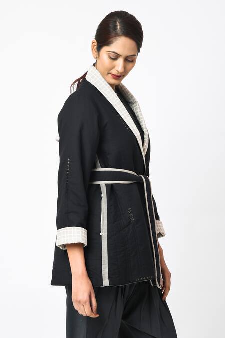 Shop JAYATI GOENKA Black Cotton Embroidery Shawl Neck Kuro Jacket With Belt Online at Aza Fashions Shop_JAYATI GOENKA_Black Cotton Embroidery Shawl Neck Kuro Jacket With Belt _Online_at_Aza_Fashions