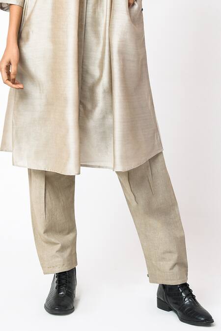 JAYATI GOENKA_Beige Linen, Chanderi Silk Embroidery Round Neck Latte Tunic With Trouser _Online_at_Aza_Fashions