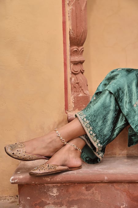 Shop_Karaj Jaipur_Green Velvet, Organza Embroidery Round Neck Bullian Leaf Aari Set _Online_at_Aza_Fashions