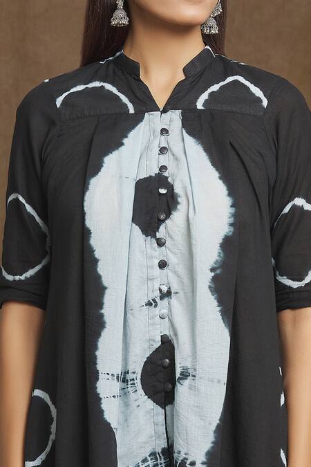 Shop_Naintara Bajaj_Black Cotton Mandarin Collar Cosmic Tie-dye Top And Pant Set_Online_at_Aza_Fashions