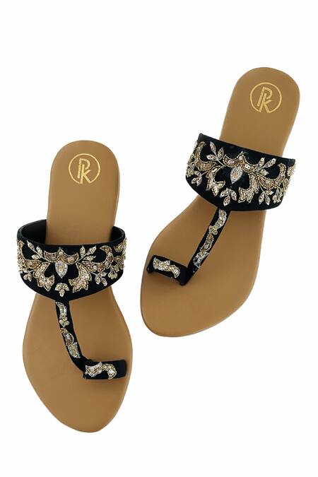 Buy_Preet Kaur_Black Sunehri Embroidered Kolhapuri Flats _Online_at_Aza_Fashions