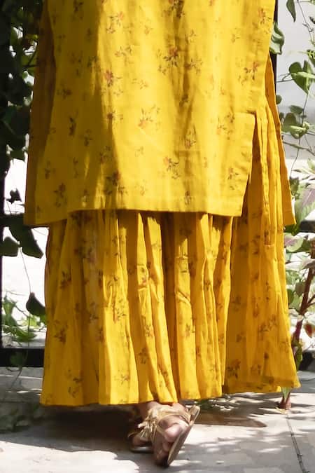 Dot_Yellow Cotton Embroidery V-neck Chintz Print Kurta And Sharara Set _Online_at_Aza_Fashions