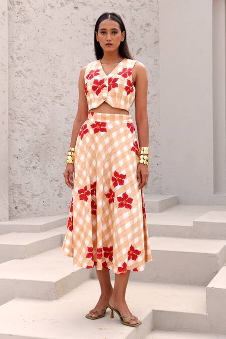 Buy_Aapro_Beige Cotton V-neck Checkered Waistcoat And Skirt Set _Online_at_Aza_Fashions