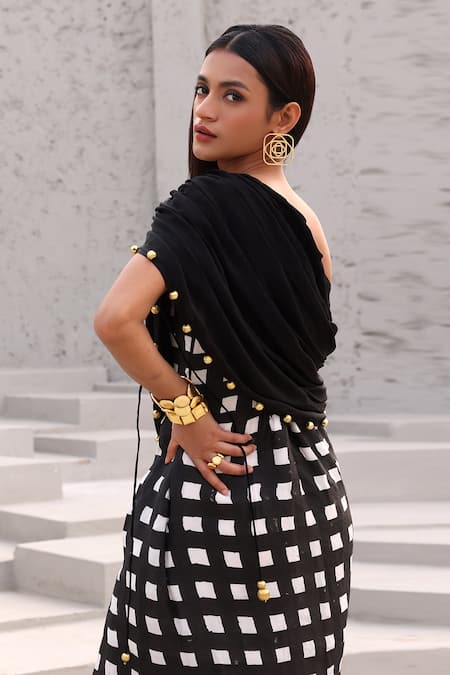 Shop Aapro Black Cotton Beads Asymmetric Checkered Embellished Dress Online at Aza Fashions Shop_Aapro_Black Cotton Beads Asymmetric Checkered Embellished Dress _Online_at_Aza_Fashions