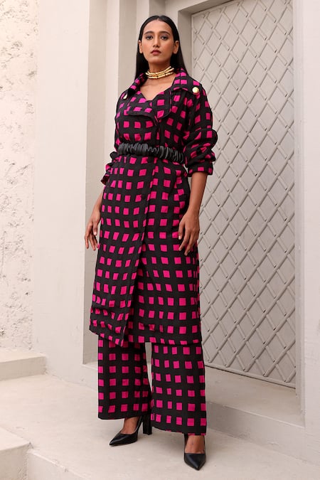 Buy_Aapro_Black Crepe V-, Scoop Ruth Checkered Print Trench Jacket Pant Set _Online_at_Aza_Fashions