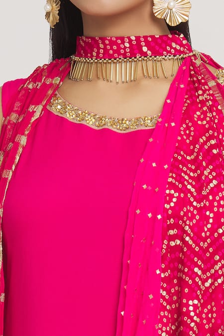Buy_Label Lila_Pink Silk Zari Round Neck Bandhani Pattern Cape Jacket With Kurta _Online_at_Aza_Fashions