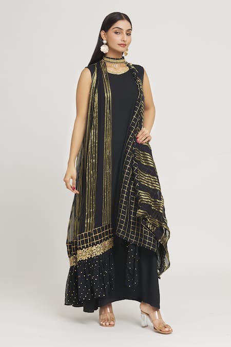 Buy_Label Lila_Black Silk Cut Work, Zari High Neck, Round Chequered Pattern Jacket With Kurta _Online_at_Aza_Fashions
