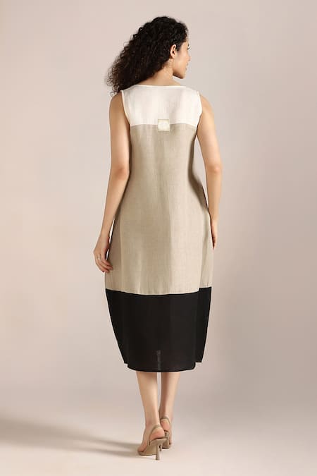 Shop Kaveri Off White Linen Embroidery Round Neck Step Colour Block Dress at Aza Fashions Shop_Kaveri_Off White Linen Embroidery Round Neck Step Colour Block Dress _at_Aza_Fashions