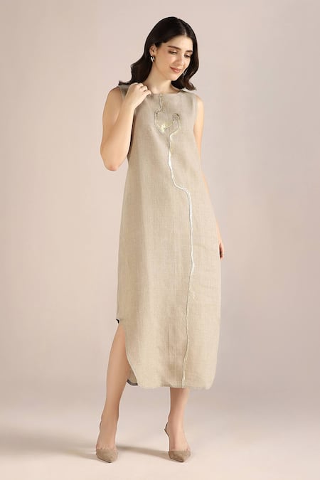 Kaveri Body Line Roots Cut-Out Dress