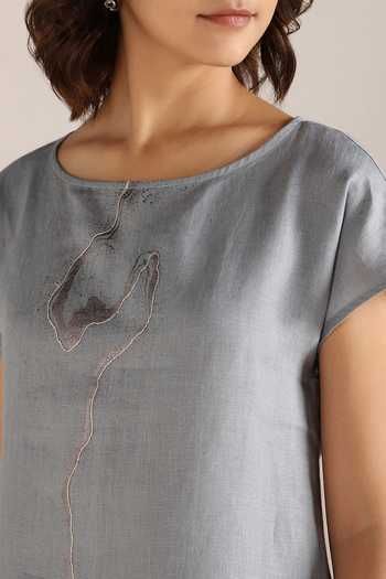 Shop Kaveri Blue Linen Embroidery Round Neck Abstract Print Top With Pant Online at Aza Fashions Shop_Kaveri_Blue Linen Embroidery Round Neck Abstract Print Top With Pant _Online_at_Aza_Fashions