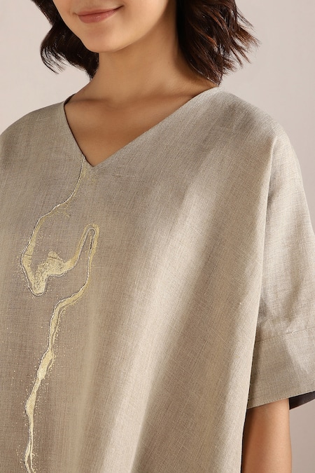 Buy_Kaveri_Beige Linen Embroidery V-neck Printed Asymmetric Top And Pant Set 