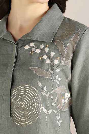 Buy_Kaveri_Green Linen Embroidery Collared Honey Suckle Kurta_Online_at_Aza_Fashions