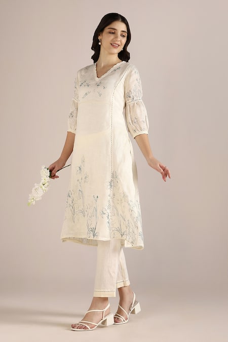 Buy_Kaveri_Off White 100% Linen Hand Drawn Savannah Fly Free Tunic With Pant  _Online_at_Aza_Fashions