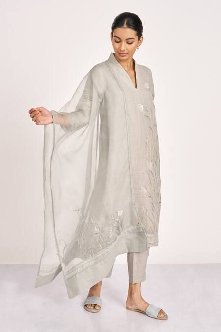 Shop Kaveri Grey 100% Linen Embroidered Crystal V Neck Dew Drops Floral Work Tunic Online at Aza Fashions Shop_Kaveri_Grey 100% Linen Embroidered Crystal V Neck Dew Drops Floral Work Tunic _Online_at_Aza_Fashions