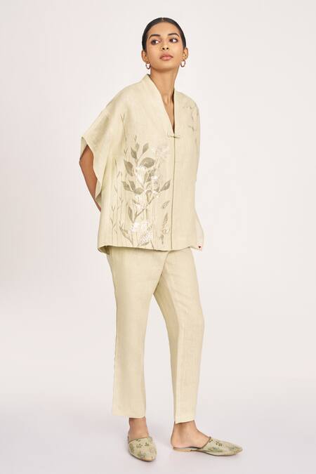 Buy_Kaveri_Green Linen Embroidery V-neck Bamboo Grove Thread Kaftan Top And Pant Set _Online_at_Aza_Fashions
