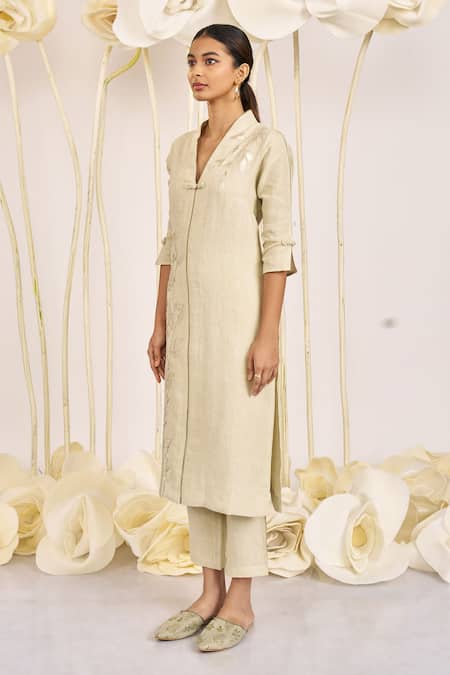 Buy_Kaveri_Green 100% Linen Printed And Embroidered Foil Bamboo Grove Kurta  _Online_at_Aza_Fashions