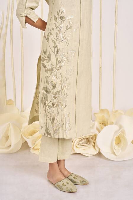 Shop_Kaveri_Green 100% Linen Printed And Embroidered Foil Bamboo Grove Kurta  _Online_at_Aza_Fashions