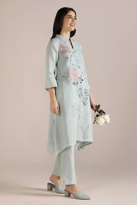 Kaveri Blue Linen Embroidery Collared Poppy Fly Free Tunic Online at Aza Fashions Kaveri_Blue Linen Embroidery Collared Poppy Fly Free Tunic _Online_at_Aza_Fashions