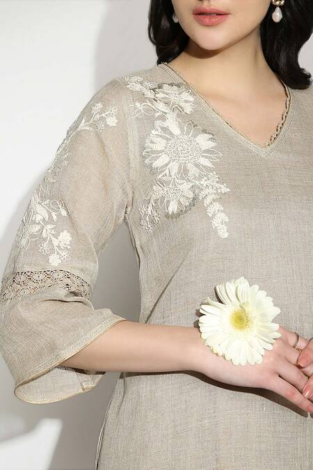 Kaveri_Beige 100% Linen Embroidered Thread V Neck Fly Free Anchor Tunic And Pant Set _at_Aza_Fashions