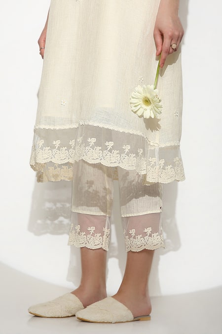 Kaveri_Off White 100% Linen Curved Fly Free Laced Tunic And Pant Set  _at_Aza_Fashions