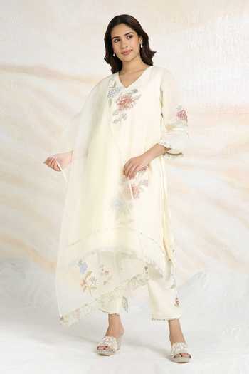 Kaveri_Off White Linen, Silk Organza Fringe, Fly Free Printed Kurta Pant Set _Online_at_Aza_Fashions