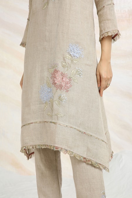 Kaveri_Beige 100% Linen Printed And Embroidered Hydrangeas Fly Free Kurta  _at_Aza_Fashions
