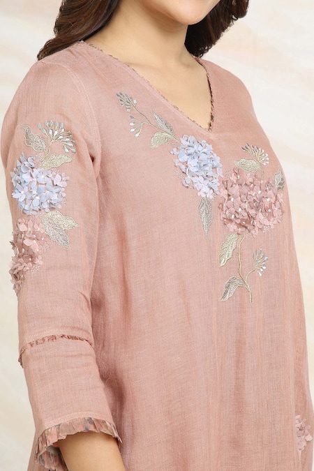 Shop Kaveri Pink Linen, Silk Organza Embroidery, Applique, Tassels Fly Free Kurta Pant Set Online at Aza Fashions Shop_Kaveri_Pink Linen, Silk Organza Embroidery, Applique, Tassels Fly Free Kurta Pant Set _Online_at_Aza_Fashions