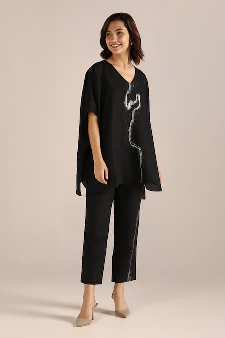 KAVERI Body Line Print Top & Pant 