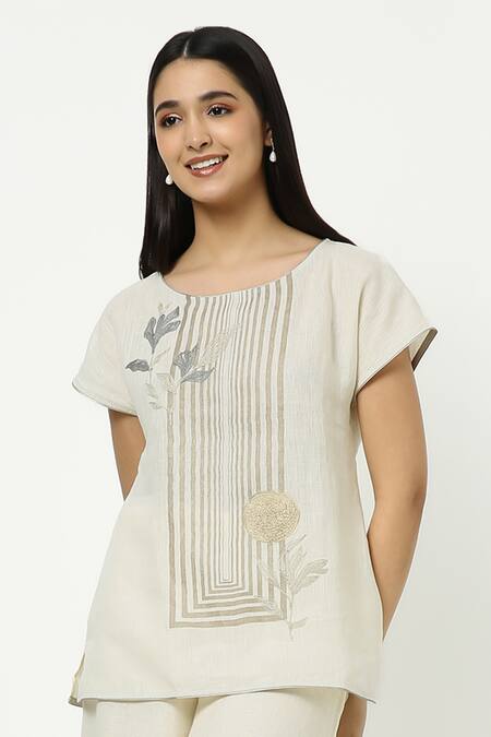 Buy_Kaveri_Off White Linen Embroidery, Zari Round Neck Leaf Embellished Top And Pant Set _Online_at_Aza_Fashions