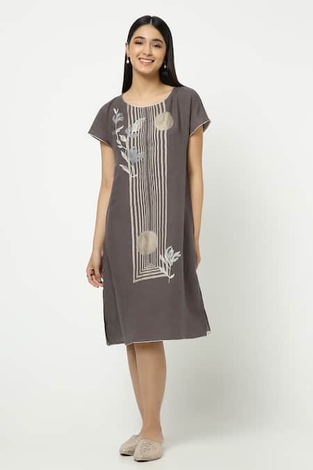 Kaveri Grey Linen Zari Round Neck Leaf Pattern Dress