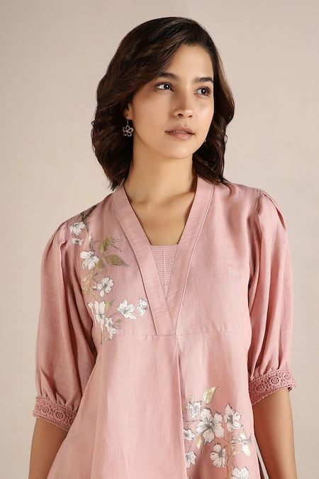 Buy Kaveri Pink Linen Lace V-neck Camelia Printed Top With Pant Online at Aza Fashions Buy_Kaveri_Pink Linen Lace V-neck Camelia Printed Top With Pant _Online_at_Aza_Fashions