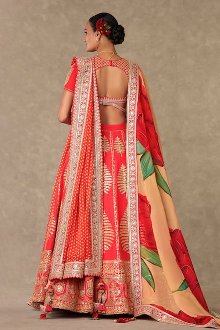 Shop Masaba Red Silk, Organza Embroidery, Lace, Diamonds Paan Patti Dori Work Lehenga Set at Aza Fashions Shop_Masaba_Red Silk, Organza Embroidery, Lace, Diamonds Paan Patti Dori Work Lehenga Set _at_Aza_Fashions