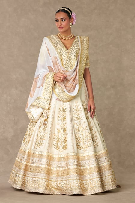 Masaba Ivory Lehenga And Blouse Raw Silk Embellished Dori V Neck Neel Kamal Bridal Set