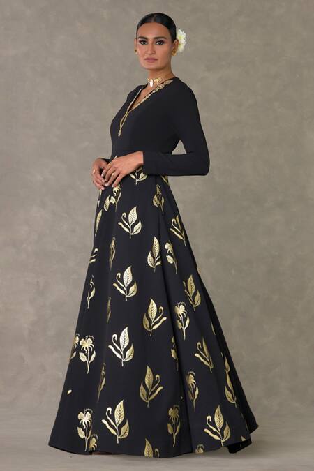 Buy Masaba Black Neoprene Embroidery V-neck All In Bloom Leafy Print Gown Online at Aza Fashions Buy_Masaba_Black Neoprene Embroidery V-neck All In Bloom Leafy Print Gown_Online_at_Aza_Fashions