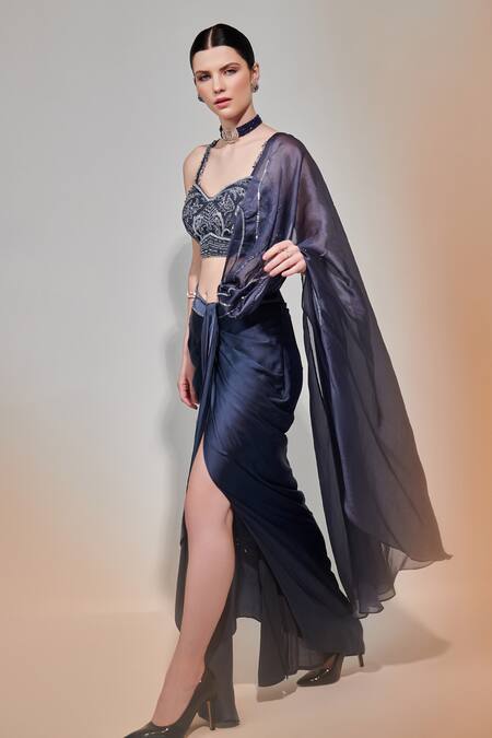 One Knot One By Ashna Grey Crepe, Silk , Embroidery, Solid Pre-draped Saree With Blouse at Aza Fashions One Knot One By Ashna_Grey Crepe, Silk , Embroidery, Solid Pre-draped Saree With Blouse _at_Aza_Fashions