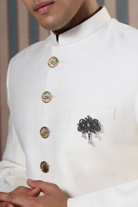 Cosa Nostraa_Grey Crystals, Diamonds Ornate Glory Carved Brooch _Online_at_Aza_Fashions