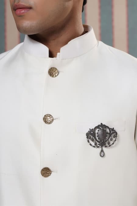 Cosa Nostraa_Grey Crystals Dainty Delight Embellished Brooch _Online_at_Aza_Fashions