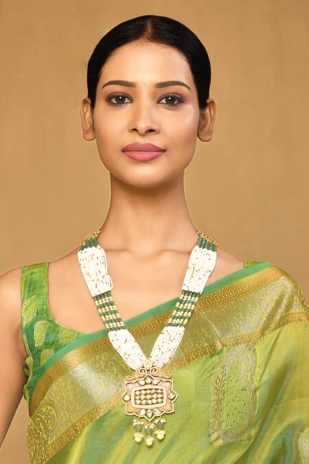 Anjali Jain_Green Pearls Carved Kundan Pendant Necklace _Online_at_Aza_Fashions