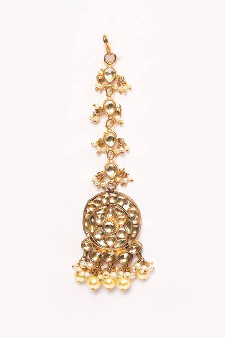 Buy_Anjali Jain_Gold Plated Pearls Kundan Embellished Maangtikka _Online_at_Aza_Fashions