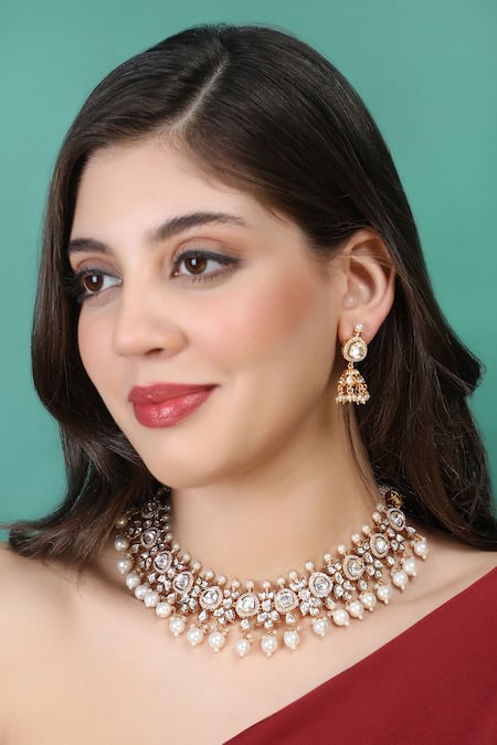 Auraa Trends Embellished Choker Necklace Set 