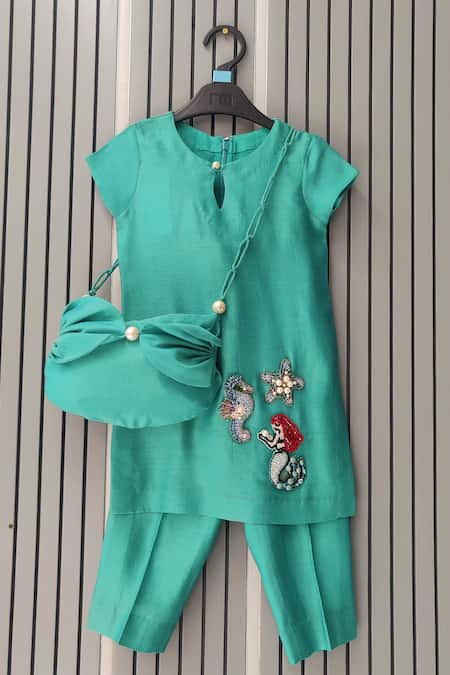 House Of Tushaom Mermaid Embroidered Kurta & Pant Set 