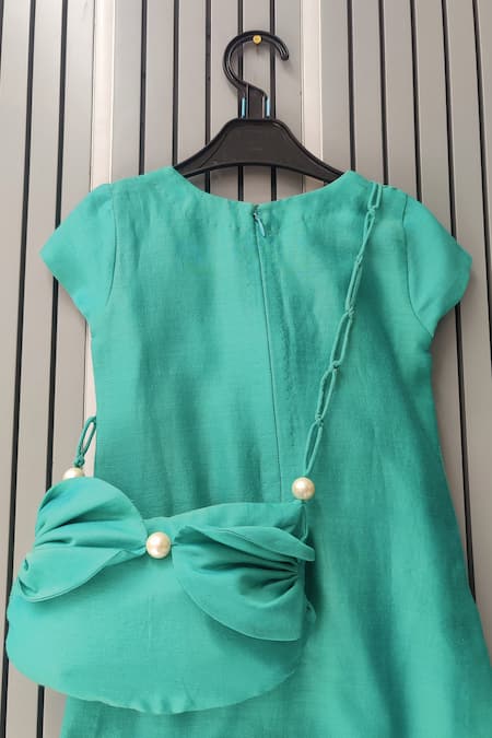 Shop_House Of Tushaom_Green Chanderi Silk Sequins, Pearls Mermaid Embroidered Kurta And Pant Set _Online_at_Aza_Fashions